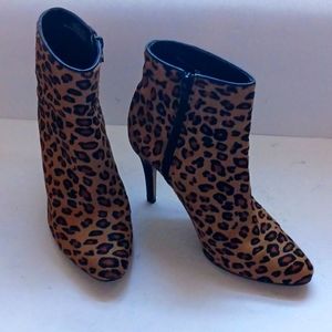Chico's faux-leopard ankle boots with stiletto heels-sz 8M